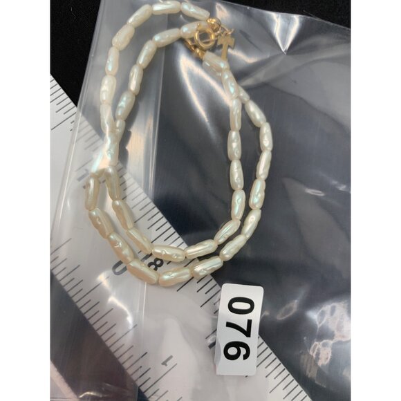 Trifari Womans Rice Pearl Duel 7" Bracelet Jewerly - Picture 5 of 5